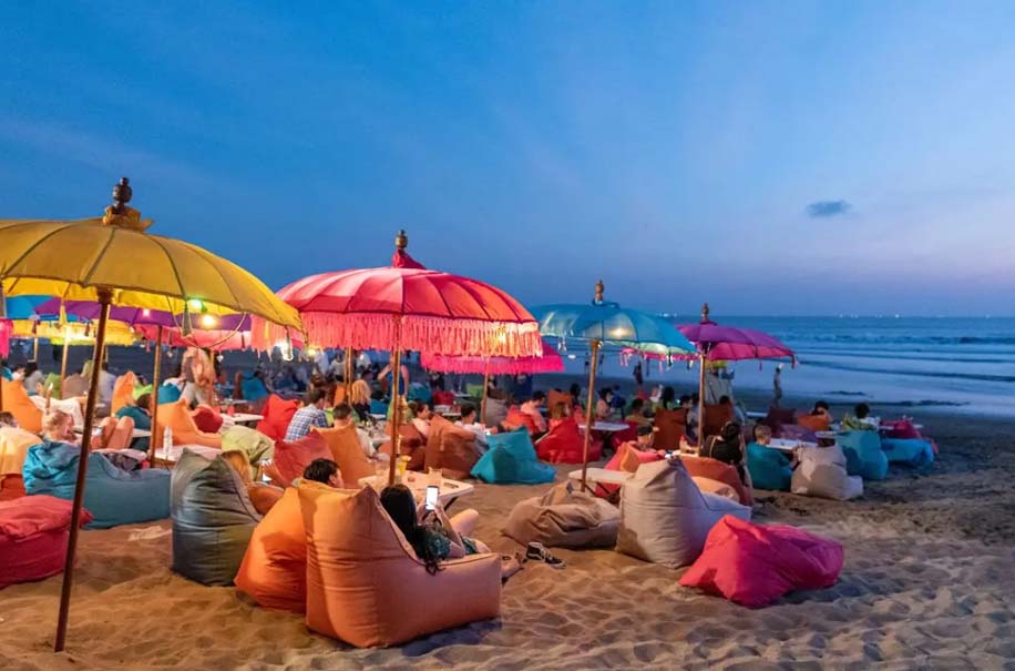 pantai seminyak