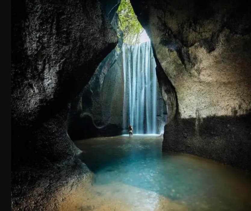 spot foto terbaik di tukad cepung airterjun