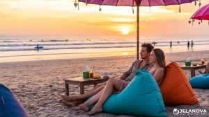 Pantai Seminyak Bali: Daya Tarik, Spot Sunset Terbaik, dan Panduan Wisata Lengkap